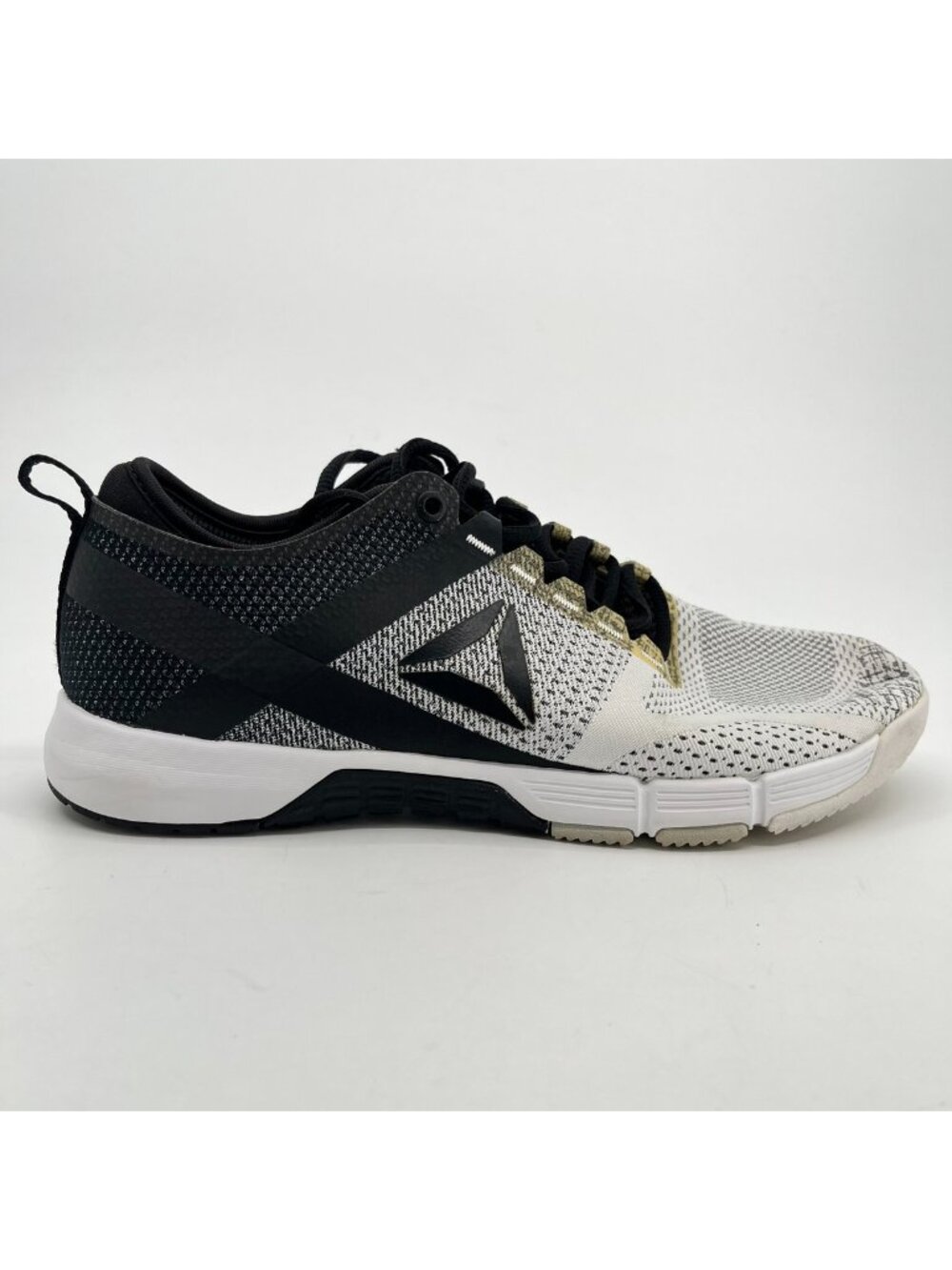 Reebok CrossFit Grace TR Womens Size 7.5 White Black Running Shoes Sneakers